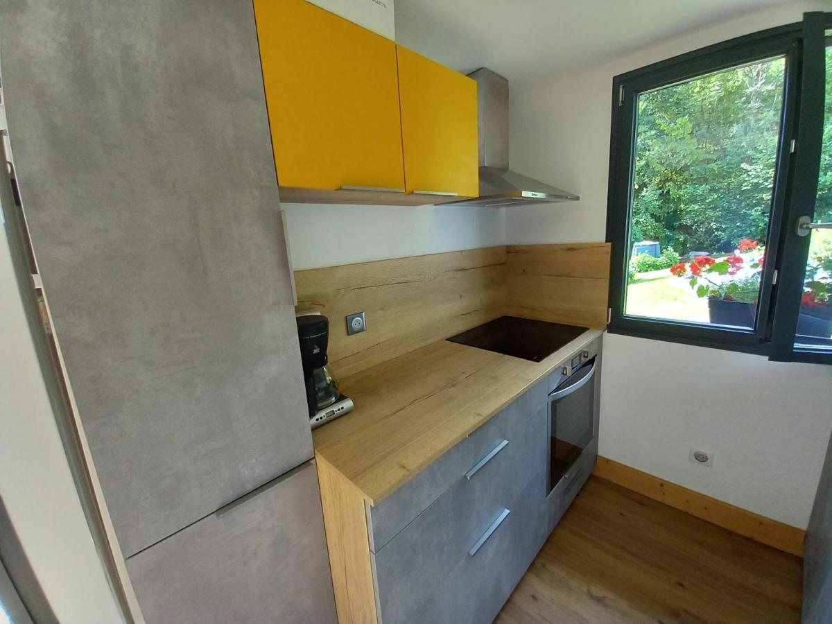 Appartement En Rez De Jardin Thenesol Экстерьер фото